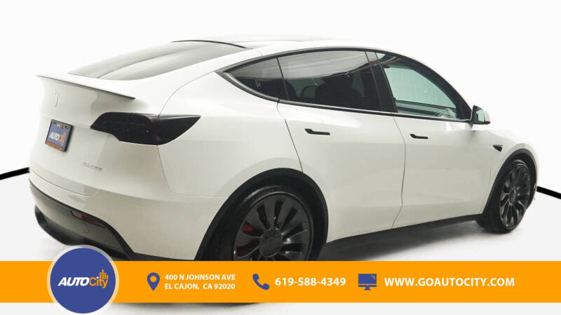 2023 Tesla Model Y Performance