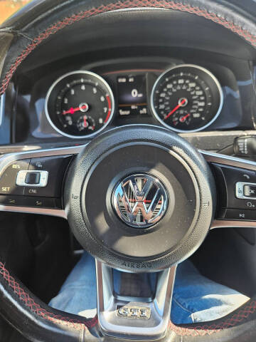 2016 Volkswagen Golf GTI Autobahn