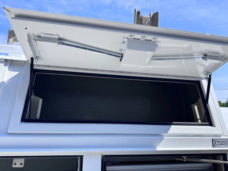 2015 Chevrolet Silverado 3500HD CC