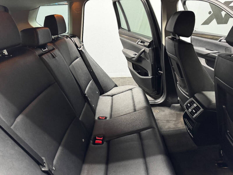 2017 BMW X3 sDrive28i