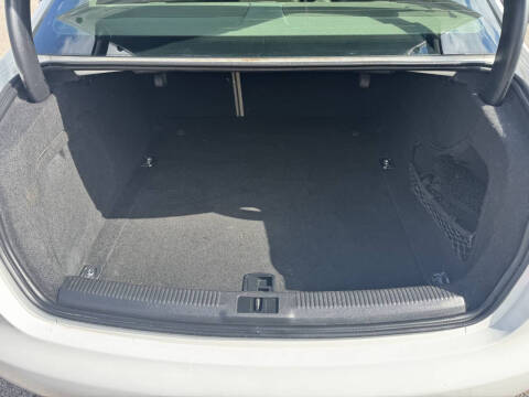 2009 Audi A4 2.0T quattro Prestige