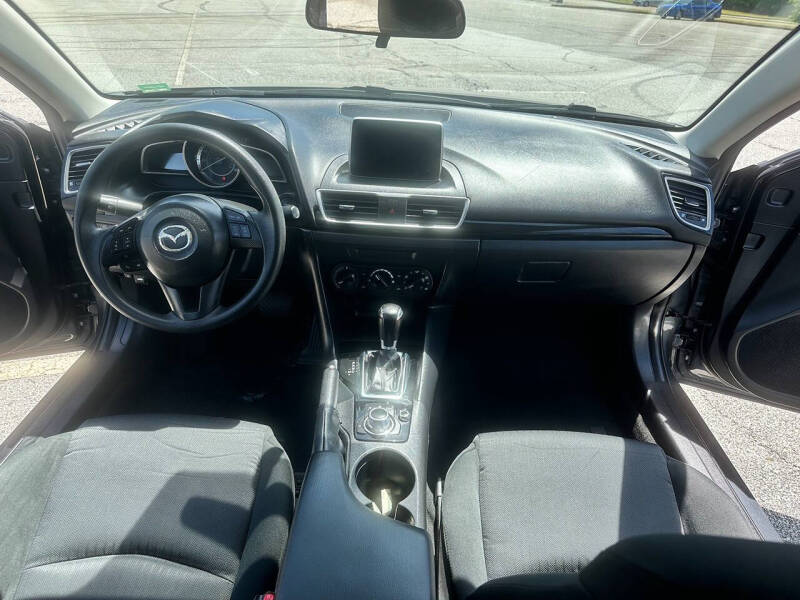 2015 Mazda MAZDA3 i Sport