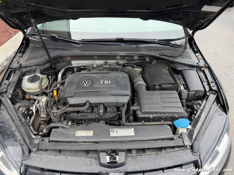 2016 Volkswagen Golf TSI S