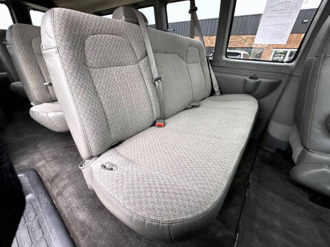 2016 Chevrolet Express LT 3500