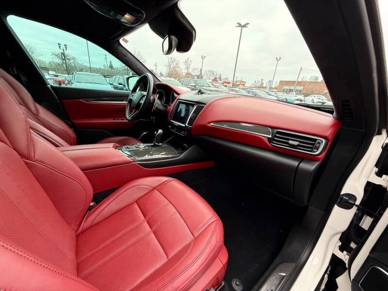 2017 Maserati Levante S