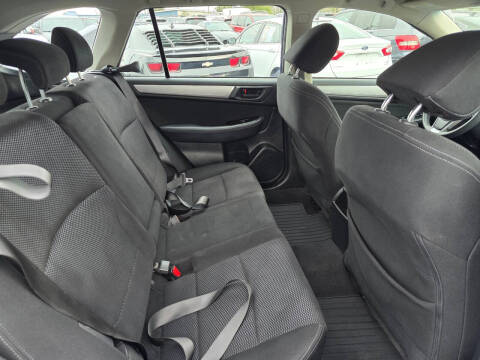 2019 Subaru Outback 2.5i