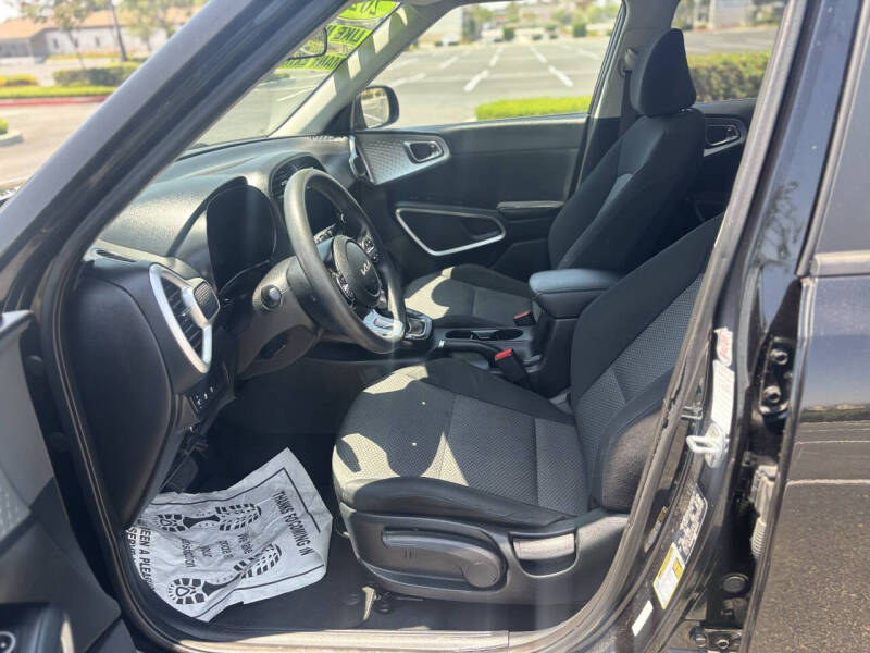2023 Kia Soul S