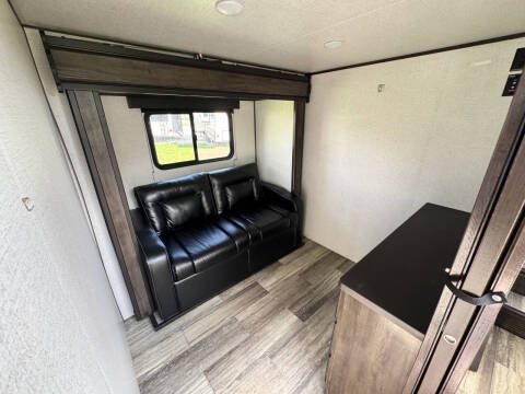 2021 Dutchmen Voltage