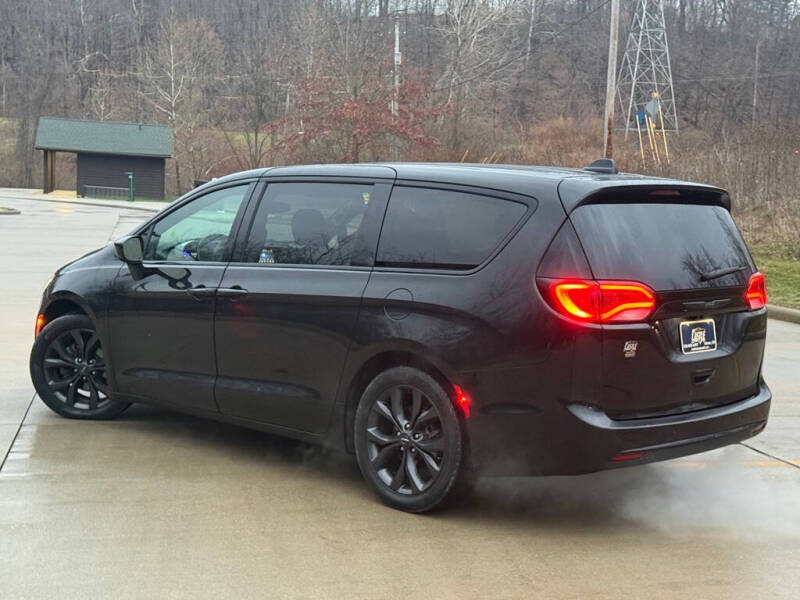 2018 Chrysler Pacifica Touring Plus