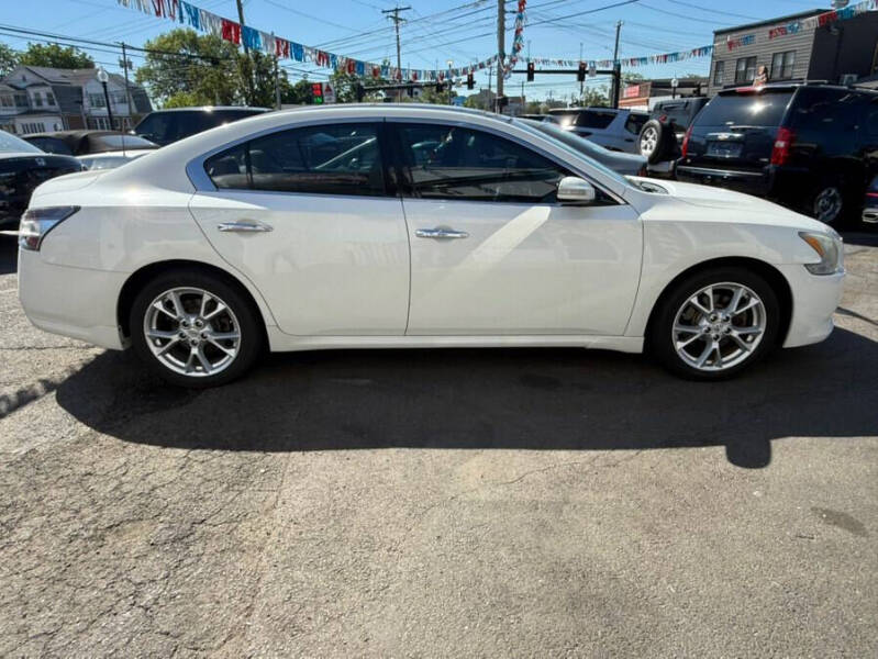 2014 Nissan Maxima