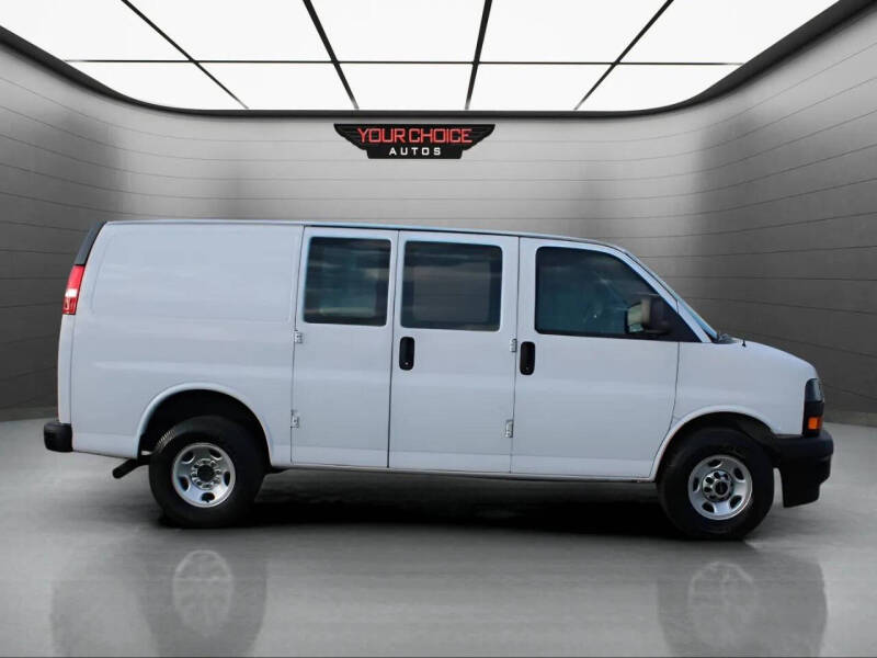 2021 GMC Savana 2500