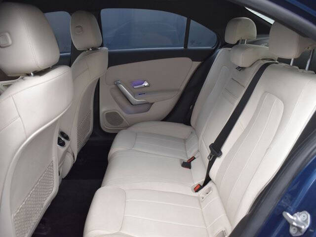 2022 Mercedes-Benz A-Class A 220 4MATIC