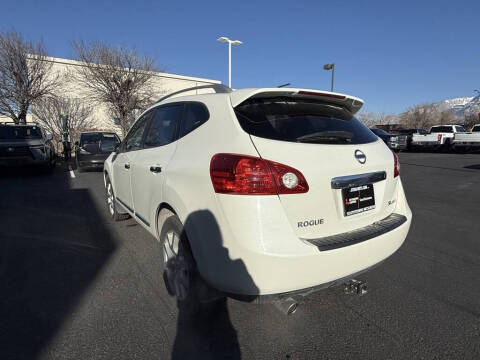 2011 Nissan Rogue SV