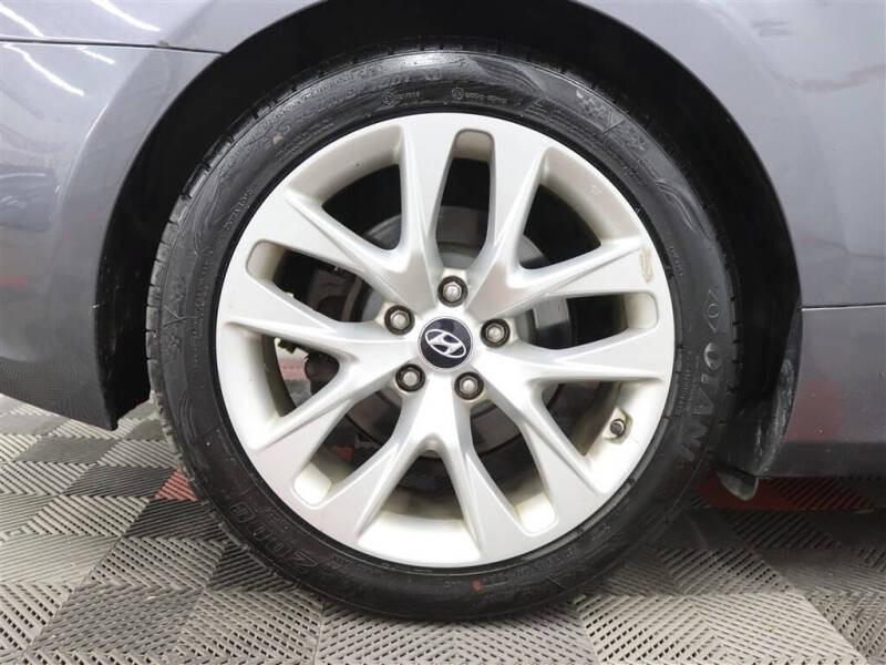 2016 Hyundai Genesis Coupe