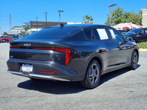 2025 Kia K4 LXS