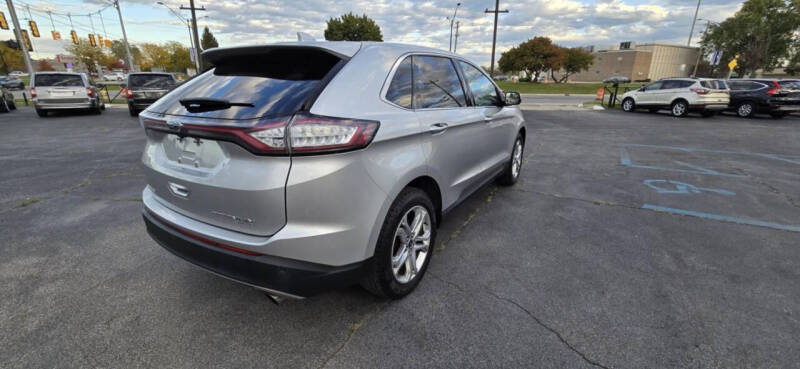 2018 Ford Edge Titanium photo 6