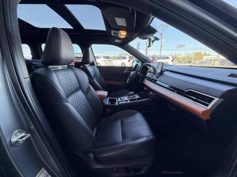 2023 Mitsubishi Outlander PHEV SEL