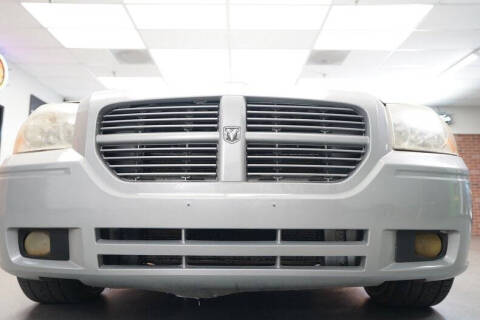 2005 Dodge Magnum RT