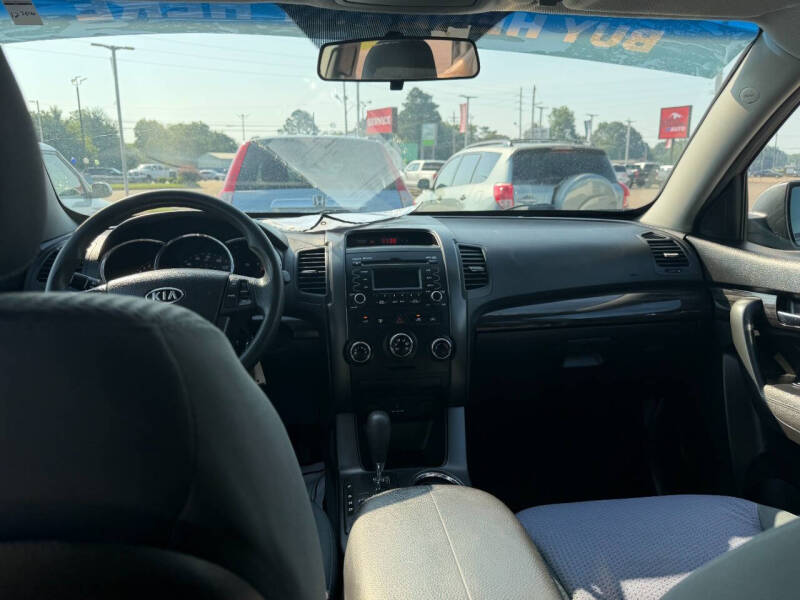 2012 Kia Sorento LX