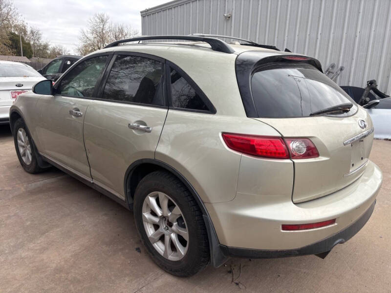 2006 Infiniti FX35