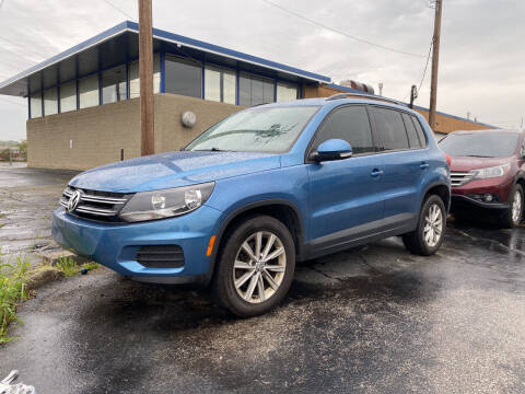 2018 Volkswagen Tiguan Limited for sale at Abrams Automotive Inc in Cincinnati OH