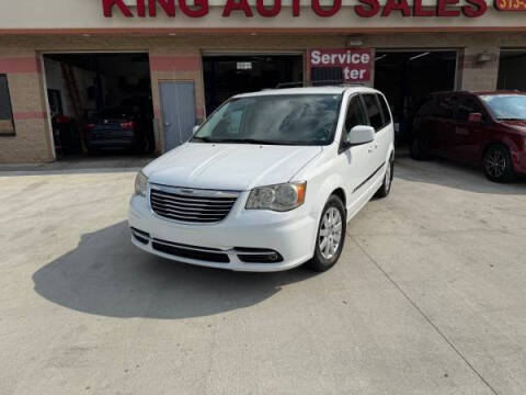 2014 Chrysler Town and Country Touring