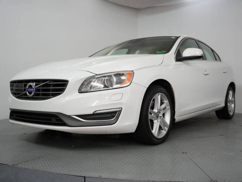 2015 Volvo S60 T5 Drive-E Platinum