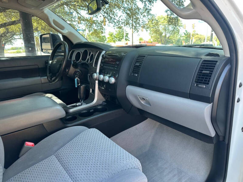 2011 Toyota Tundra Grade