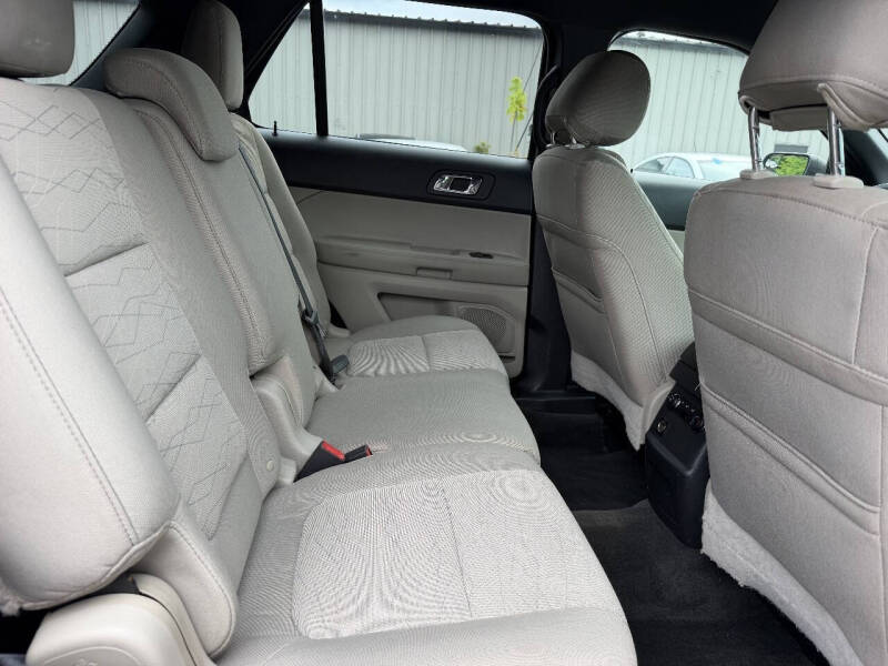 2015 Ford Explorer
