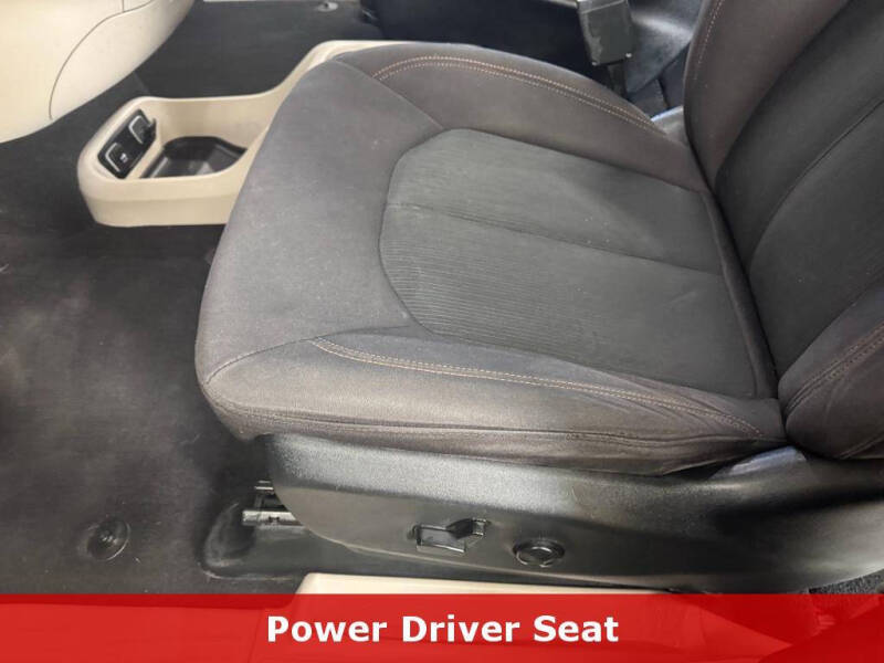 2017 Chrysler Pacifica Touring