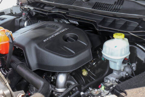 2015 RAM 1500 SLT