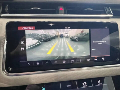 2019 Land Rover Range Rover Velar P250 R-Dynamic SE