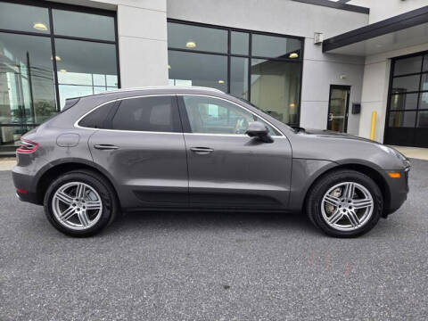 2016 Porsche Macan S