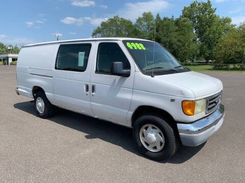 2003 Ford E-Series E-250