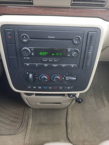 2005 Ford Freestar SEL