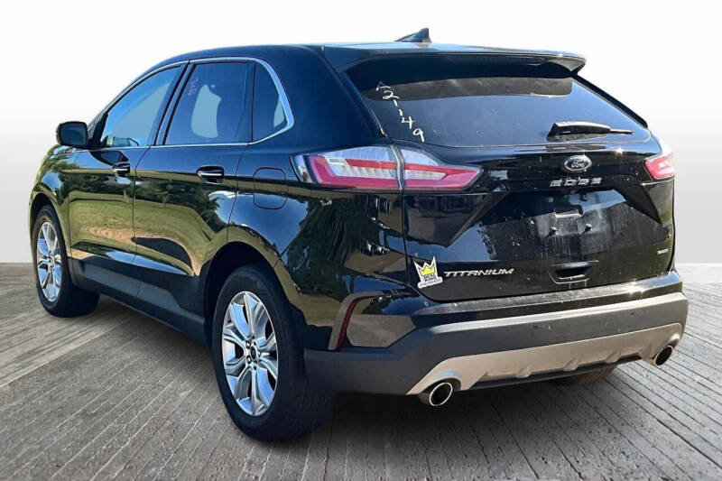 2021 Ford Edge Titanium