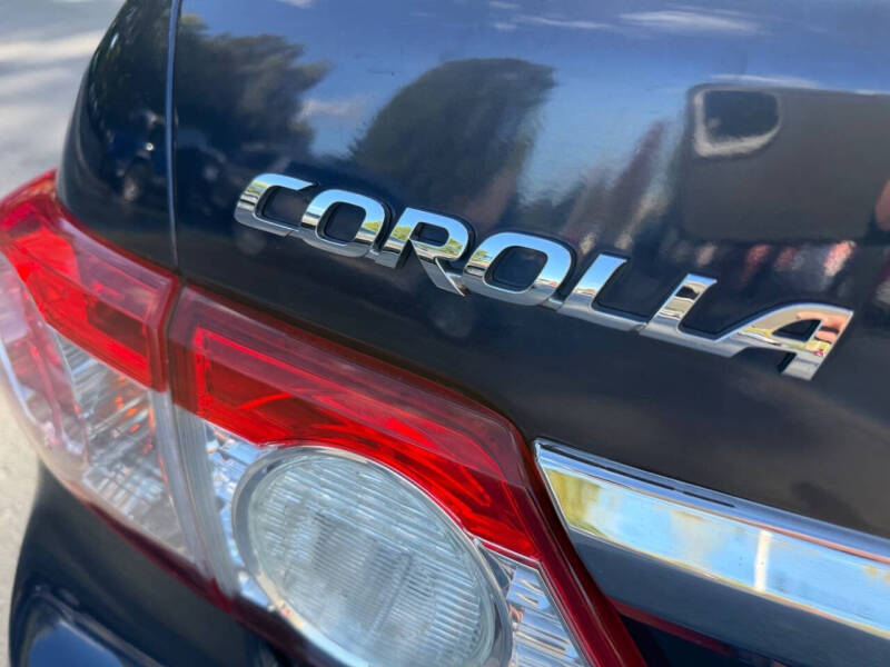 2013 Toyota Corolla LE