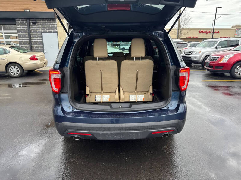 2017 Ford Explorer