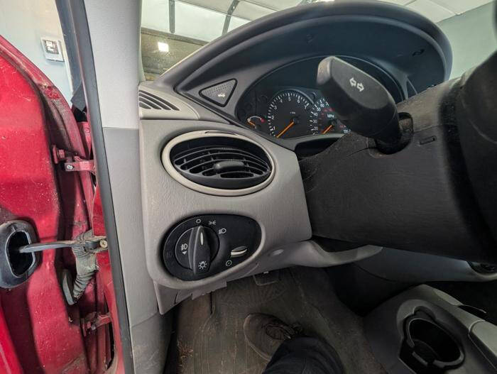2002 Ford Focus ZX5