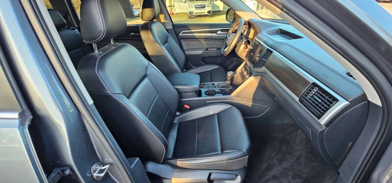 2023 Volkswagen Atlas V6 SE