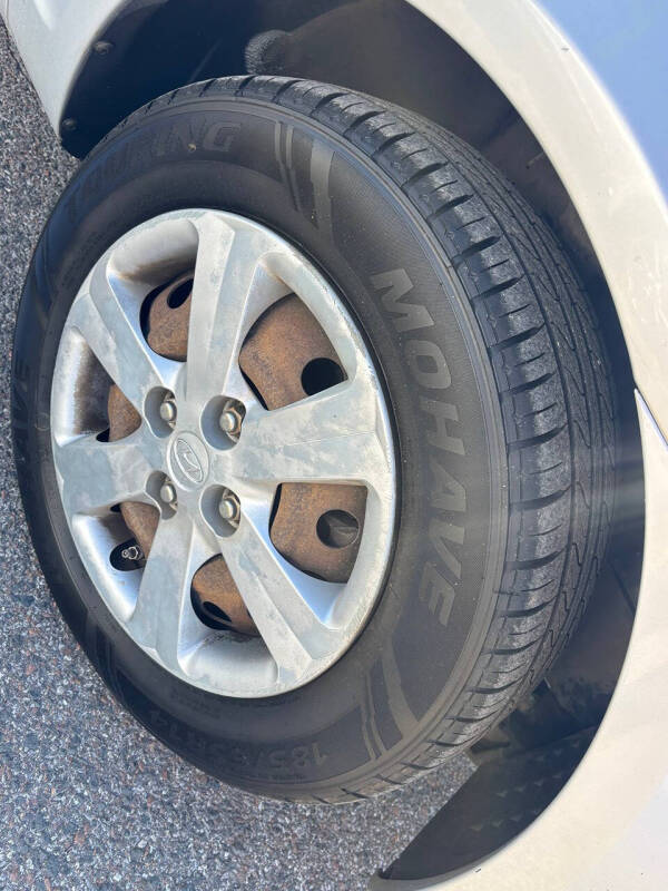 2010 Hyundai Accent GLS