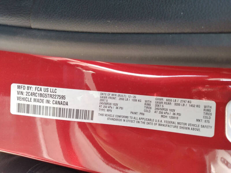 2026 Chrysler Pacifica Select
