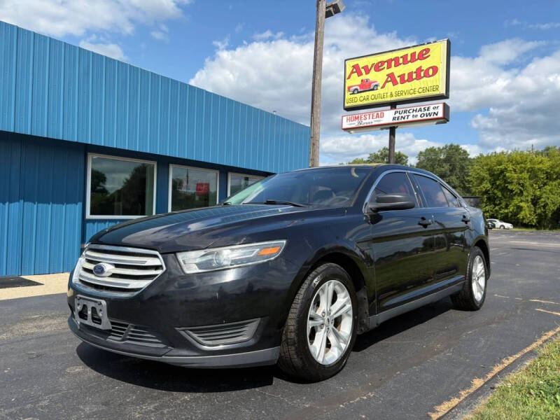 2016 Ford Taurus SE