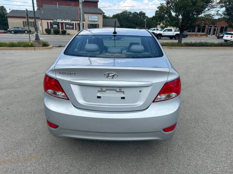 2017 Hyundai Accent SE