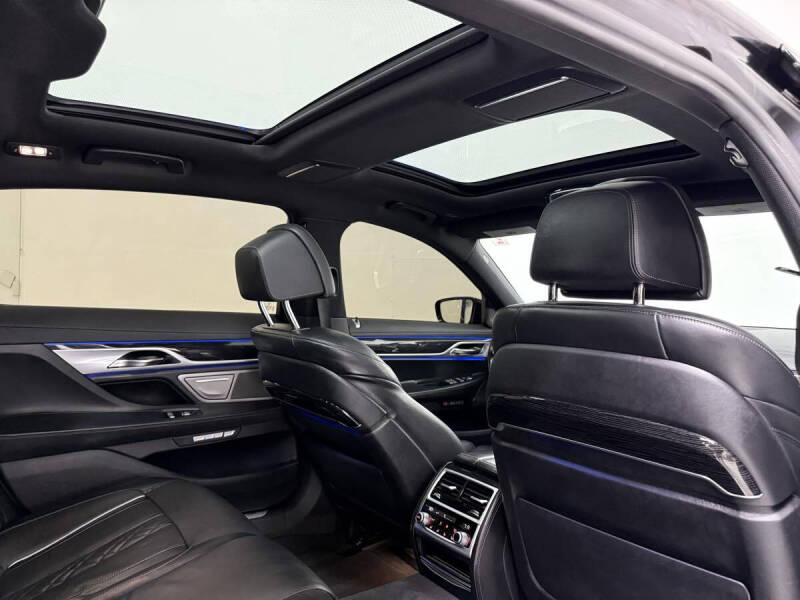 2018 BMW 7 Series 750i