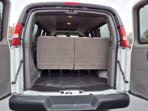 2023 Chevrolet Express LS 3500