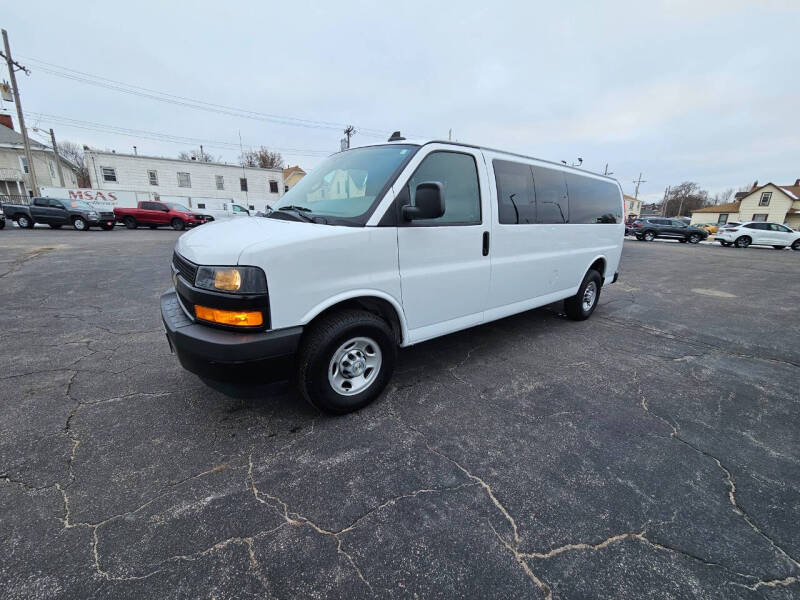 2023 Chevrolet Express LS 3500