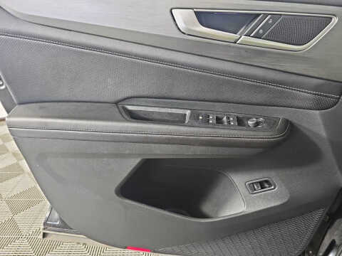 2024 Volkswagen Atlas Cross Sport SE