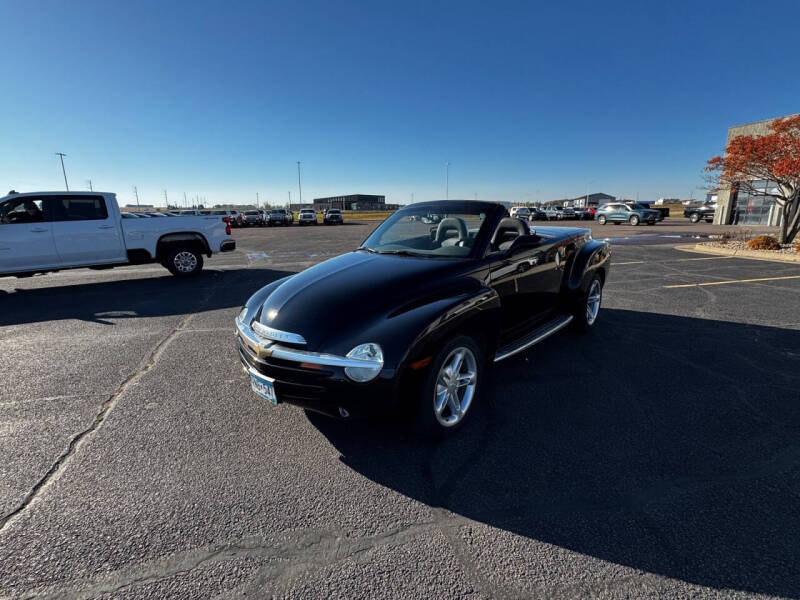 2004 Chevrolet SSR LS