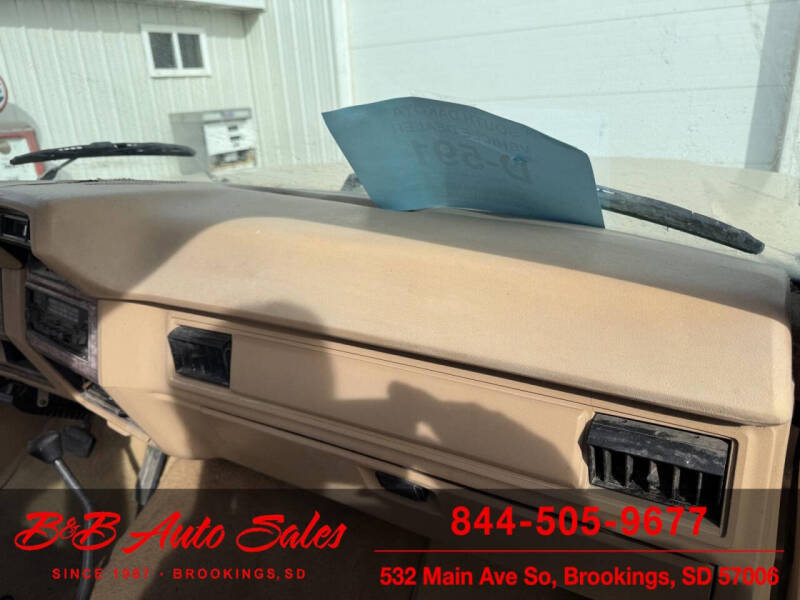 1985 Ford F-150 XLT Lariat